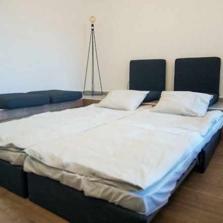 Comfy Garden Studio Cluj-Napoca Luaran gambar